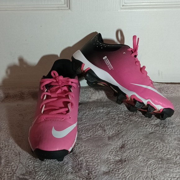 Nike Other - Nike Hyperdiamond 4 Keystone GG Softball Cleats